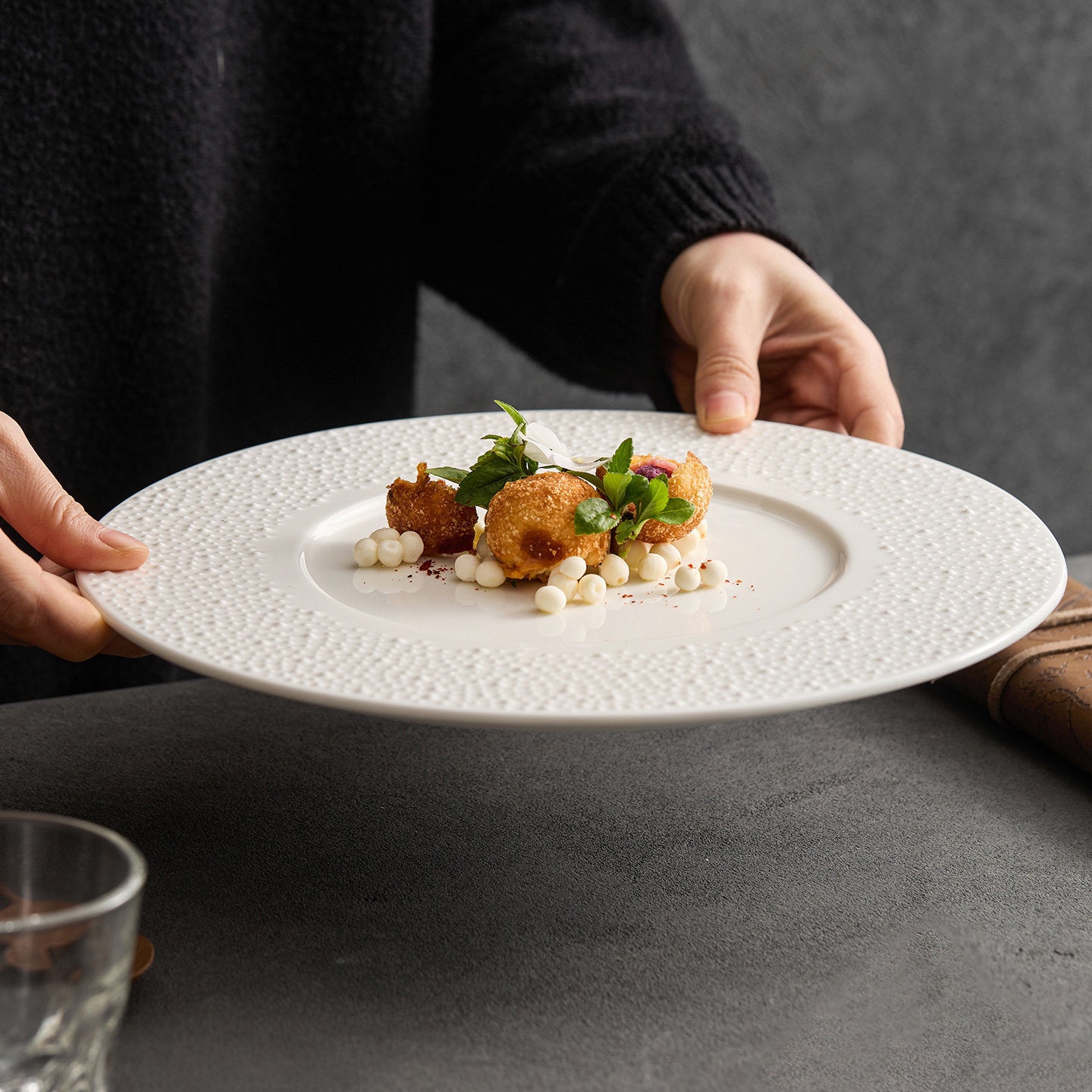 Ceramic Dinner Plate - Crisp Habitat